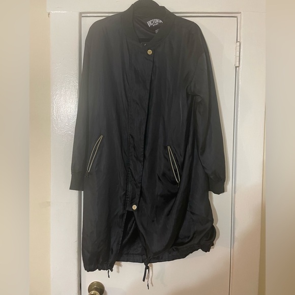 Victoria’s Secret Sport black oversized long jacket size Small - Picture 3 of 5